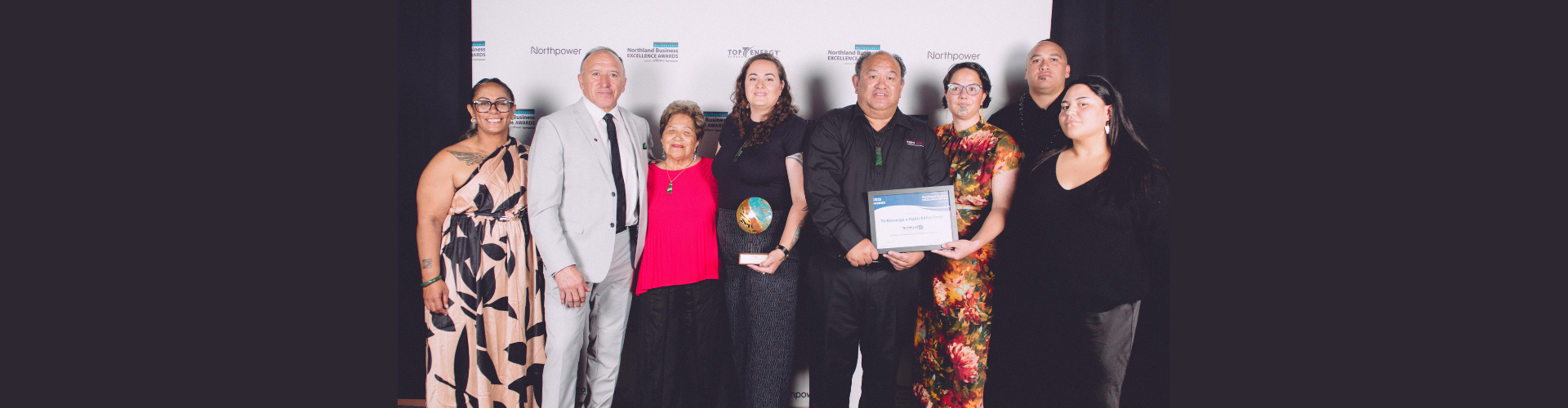 Tawhi Tua, Pita Tipene (Sponsor), Nora Rameka, April Nordstrom, Whati Rameka, Celia Witehira, Arama Morunga, Shaia Rameka